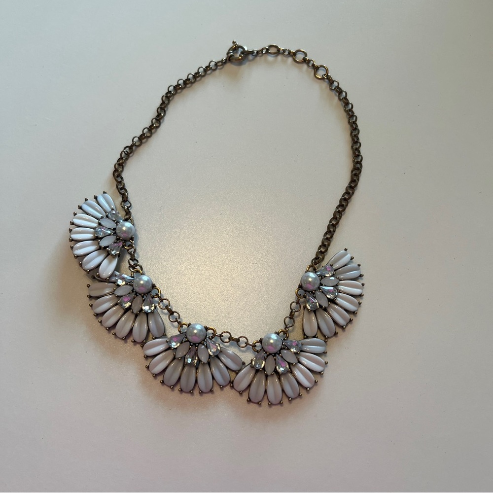 White and gold necklace